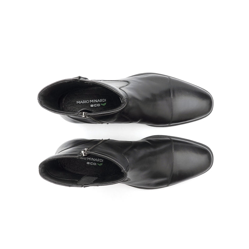 KAEL BLACK