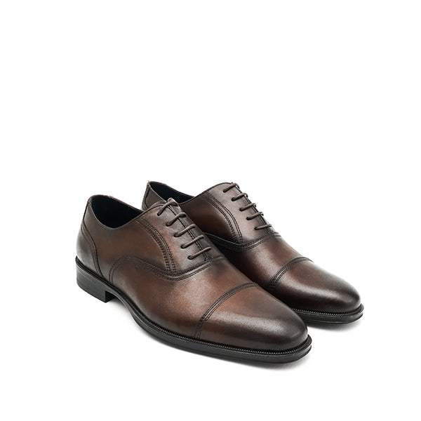 VENESIA BROWN