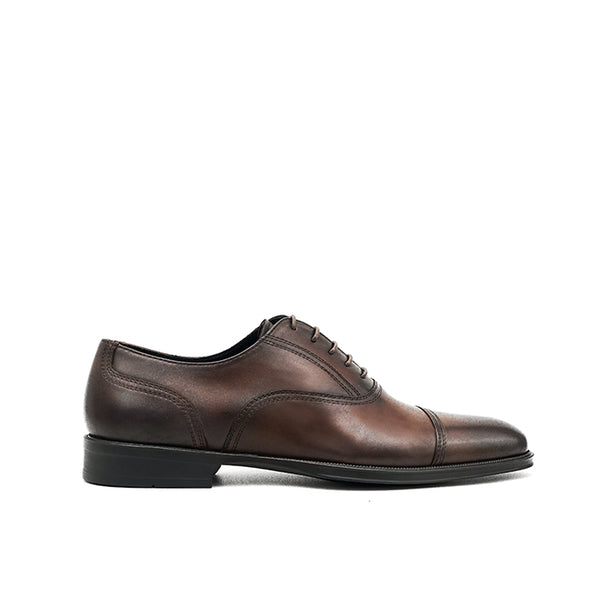 VENESIA BROWN