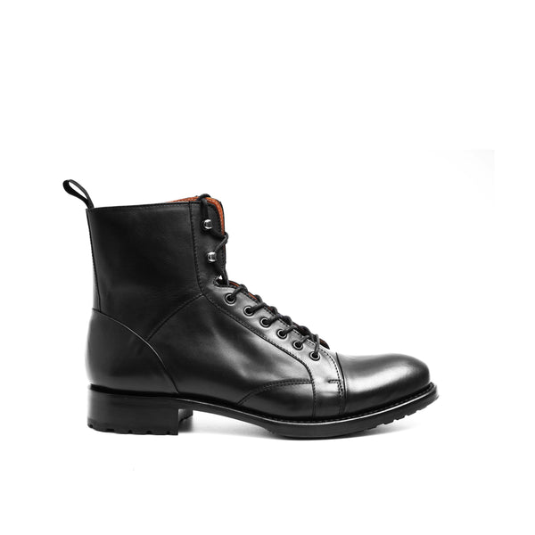 LAVAREDO BLACK